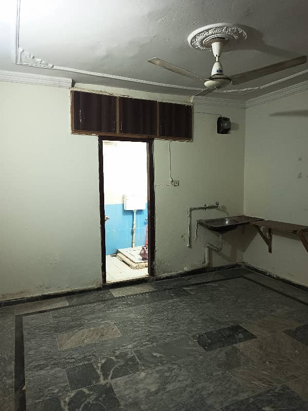 3 bedroom attach washroom upper portion for rent demand 85000 1