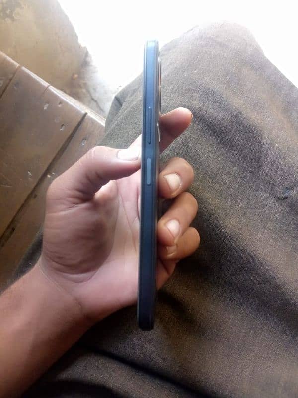 Infinix Note 12 8/128 4