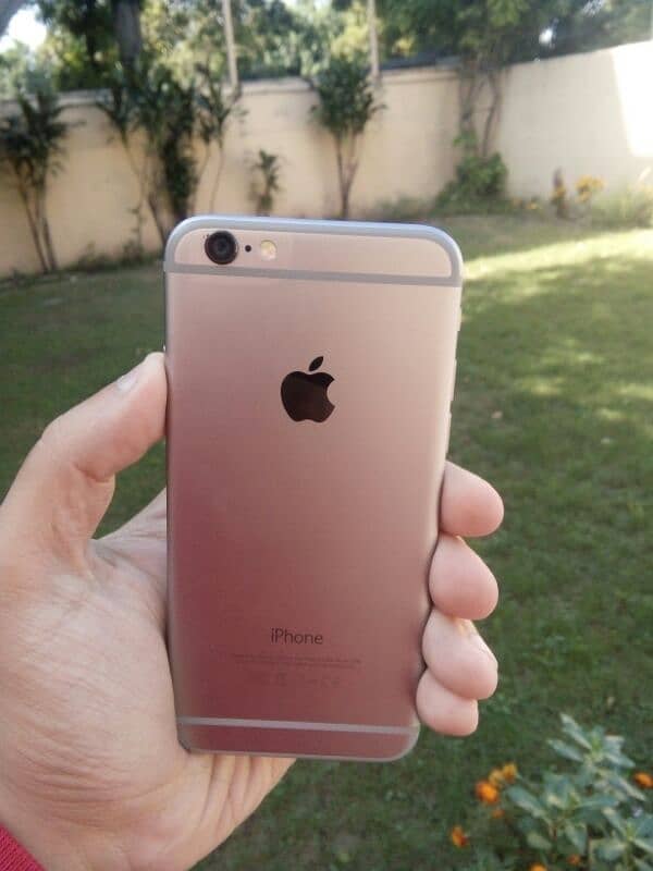 Iphone 6 10/10 Condition Contact number 03365196700 6