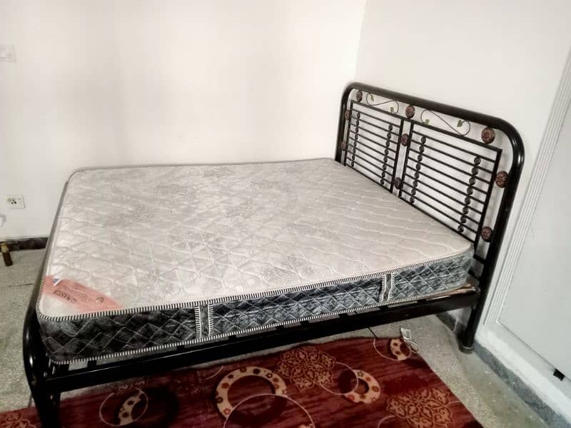 IRON BED +MASTER SPRING MATTRESS(9inch) +DRESSING TABLE 2