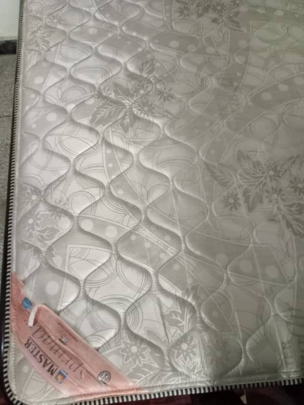 IRON BED +MASTER SPRING MATTRESS(9inch) +DRESSING TABLE 7