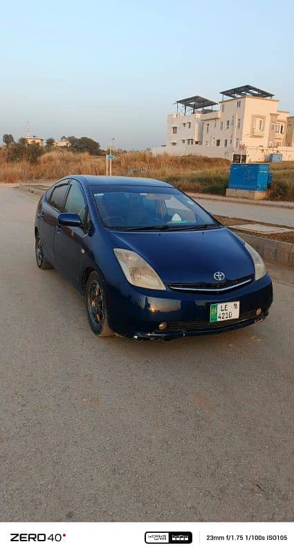 Toyota Prius 2016 1