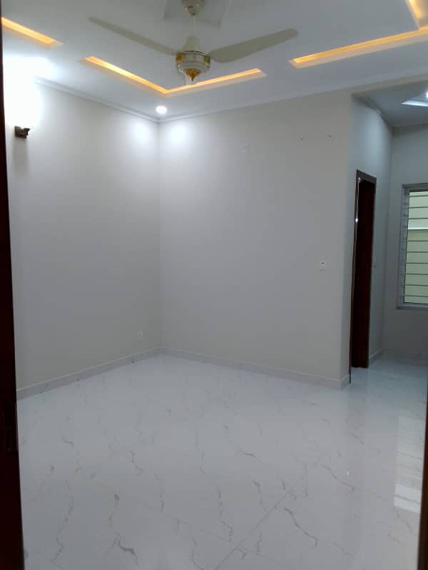 Size 35x70 Brand New Double Store Luxury House For Sale IN G-13 Income Rent 2.50 k 17