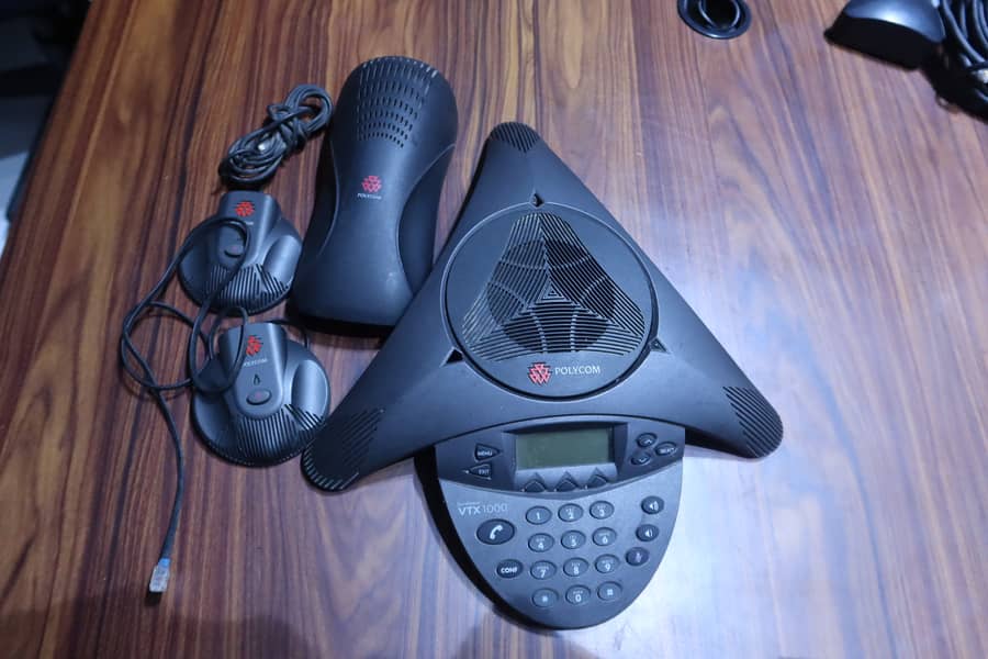 Polycom Soundstation 2 Expandable Conference Phone with Two Ext. Mics 0