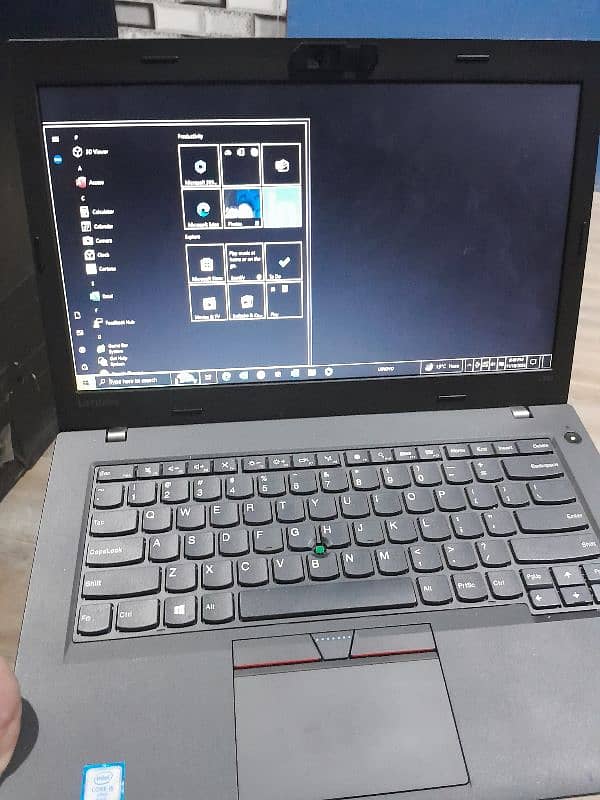 laptop urgently for sale only serious buyer contact kry. 1