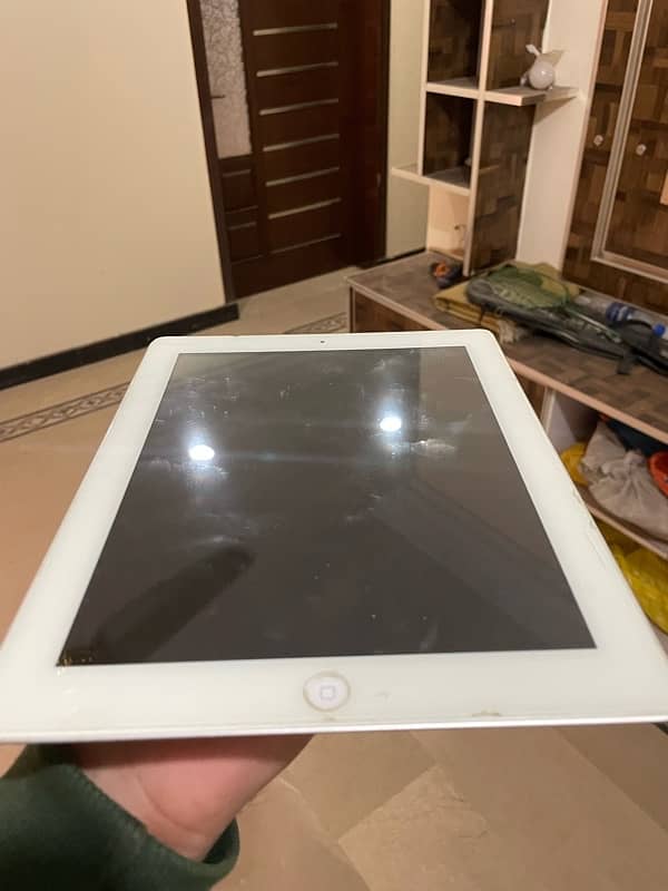 Apple ipad 4 Model A1460 1