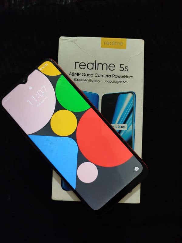 Realme 5s 4/128 0