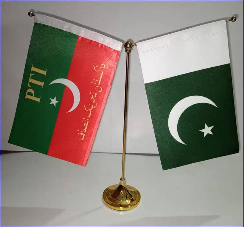 Indoor Flag & Pole for Executive,Country Flag, USA Flag PTI Table Flag 15