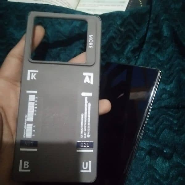 infinix note 40 pro wireless Mac charing le and UV glass protection 16