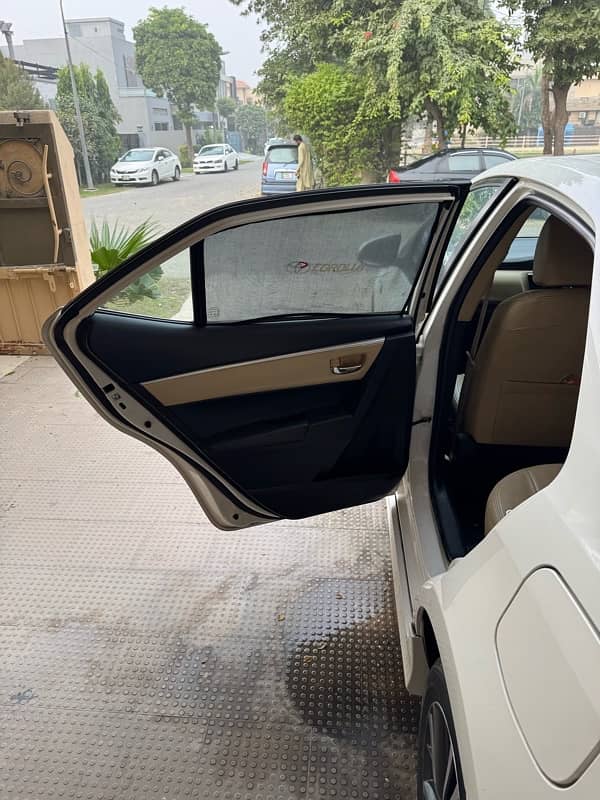 Toyota Altis Grande 2018 12