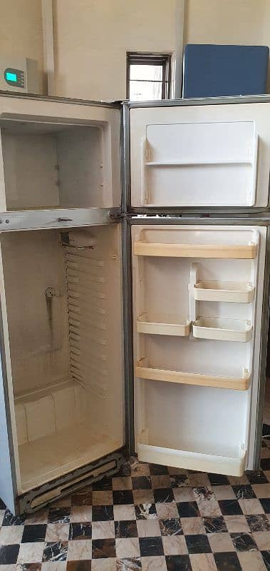 haier fridge medium size 1