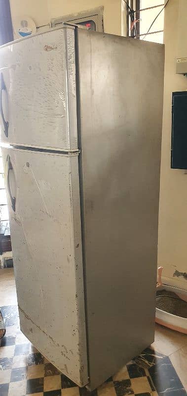 haier fridge medium size 2