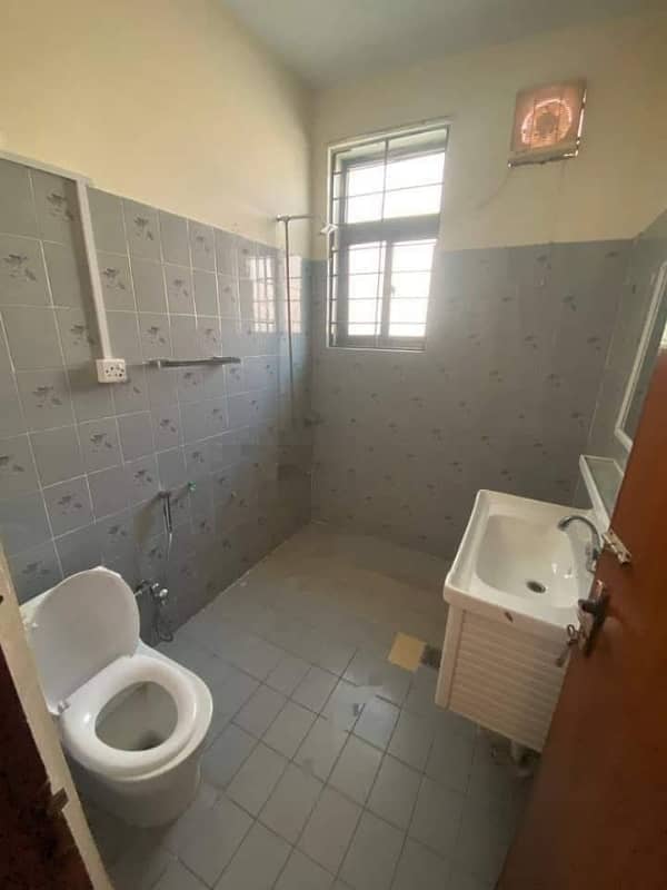 Centrally Located House For sale In G-10 Available 3