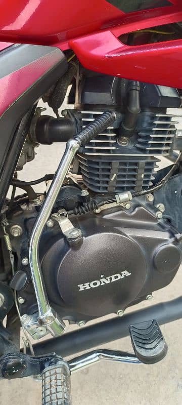 Honda CB150F 2019 for Sale in bahria Town Phase 7 Rawalpindi 5