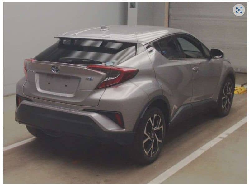 Toyota C-HR 2024 5