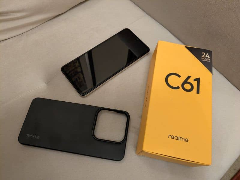 Realme C61 Brand New 14 days used, URGENT SALE 4