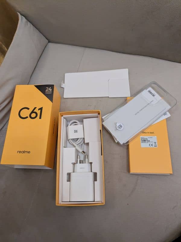 Realme C61 Brand New 14 days used, URGENT SALE 6