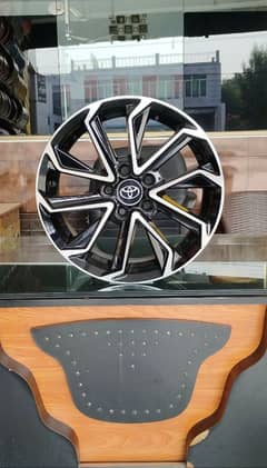 15 inches Alloy wheels