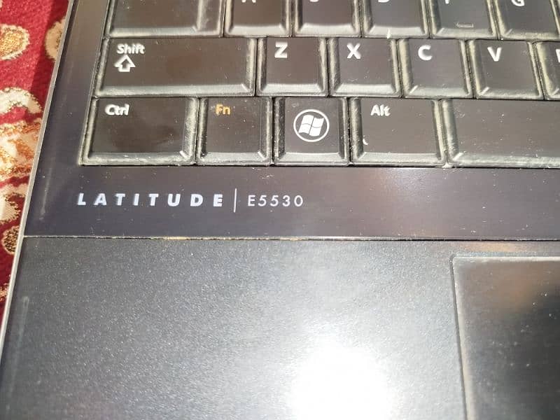 Dell latitude e5530 4GB/500GB 11