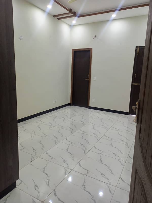 Two bed flat for rent near nust double road. 2