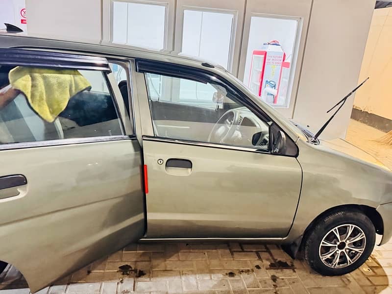 Suzuki Alto 2011 5