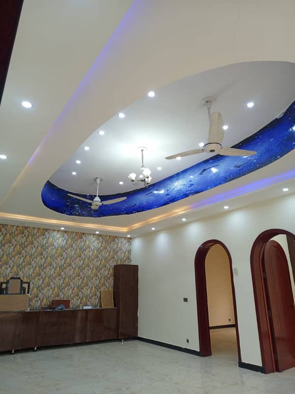 10 Marla Luxury House Available For Rent in Nargis Extension Bahria Town Lahore 7