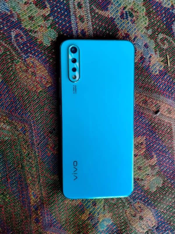 Vivo s1 for sell 8/256 only charger and mobile exchange possible 5