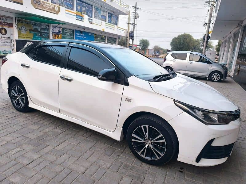 Toyota Corolla Altis 2019 11