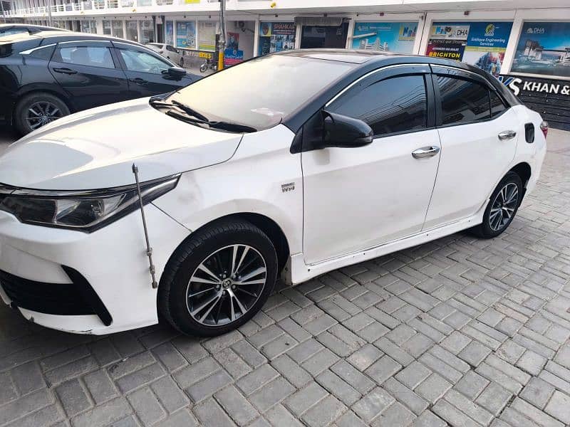 Toyota Corolla Altis 2019 12