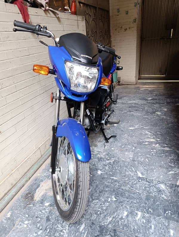 blue color honda pridor unregistered 4