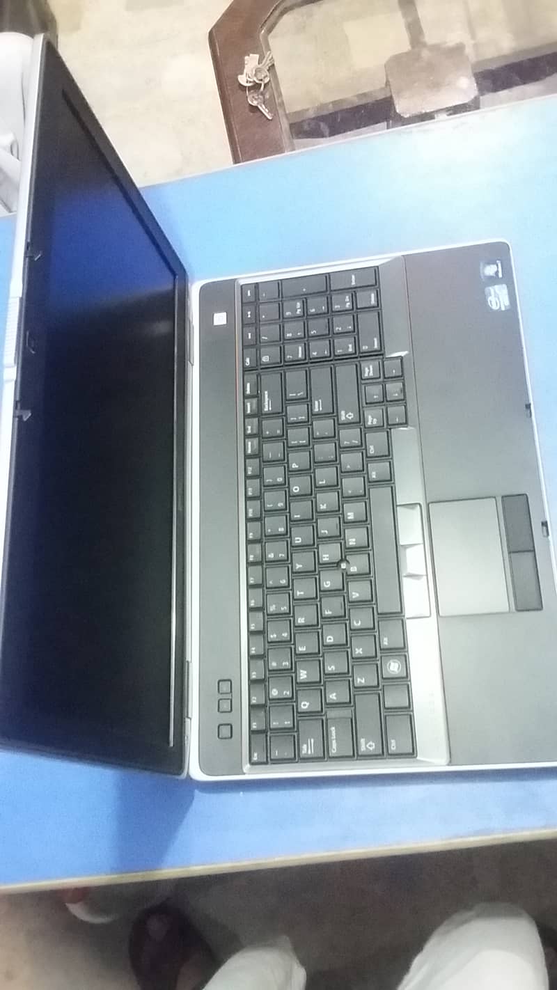 Dell Latitude Core i5 2nd Generation 15.6" inches Display 6