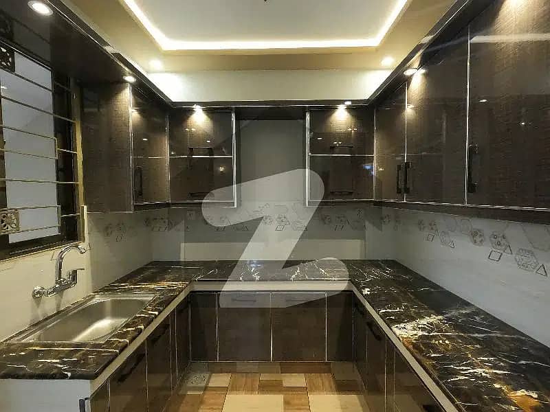 10 MARLA LOWER PORTION AVAILABLE FOR RENT LDA AVENUE 1 LAHORE 4