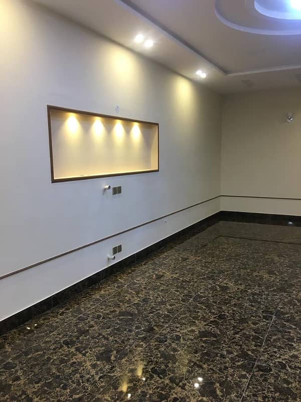 10 Marla Upper Portion For Rent In CC Block Bahria Town Lahore 11