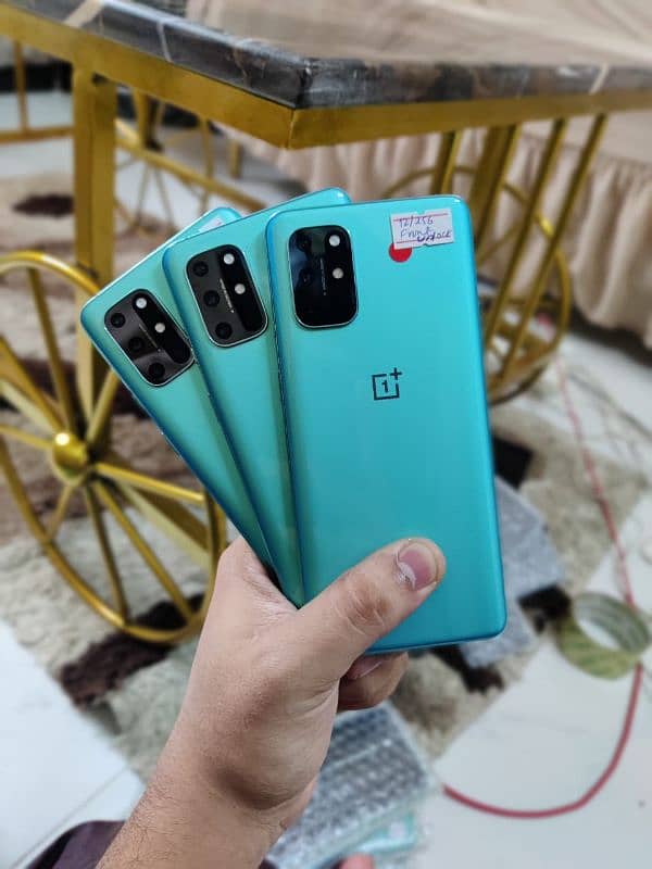 OnePlus 8T 1