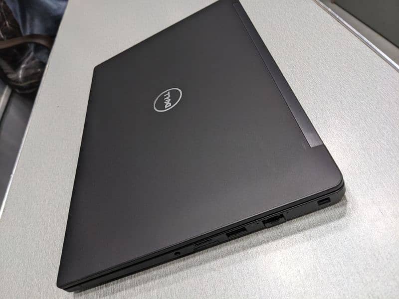 Dell latitude 7280 Core i7 7th Gen 1