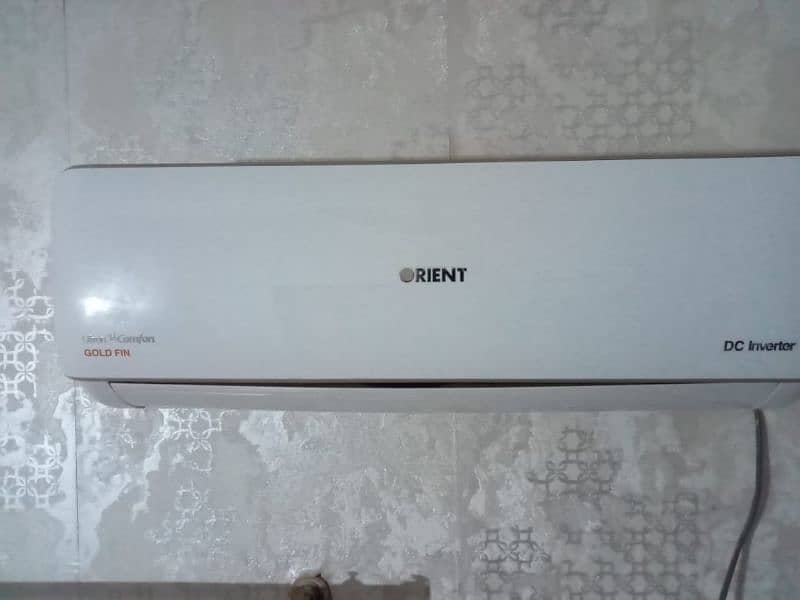 Orient DC inverter Ac 1 ton 1