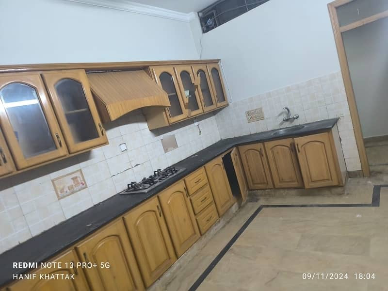 House Of 3200 Square Feet For rent In G-10 1