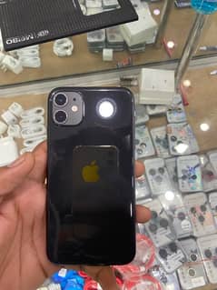 iphone 11 64gb 10 by 10 condition battery helth 82