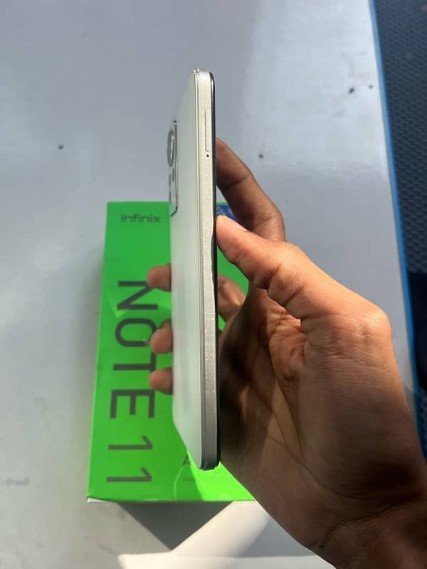 infinix note 11 6/128 1