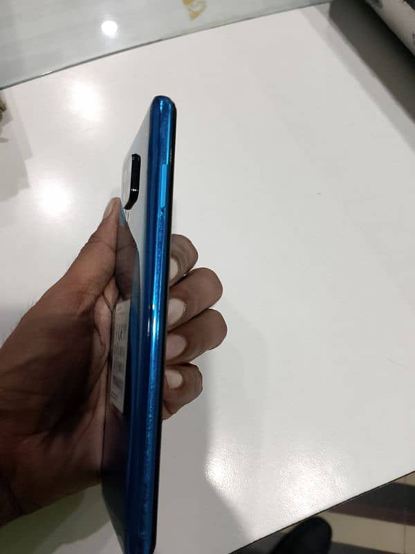 redmi note 9 All ok 10 by 10 condition with box 6 / 128 2