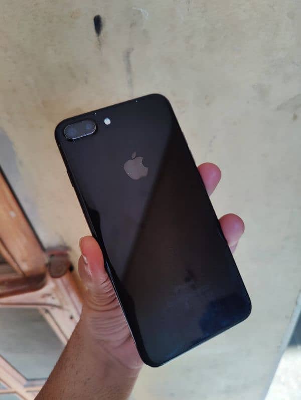 iPhone 7 plus 128gb 0