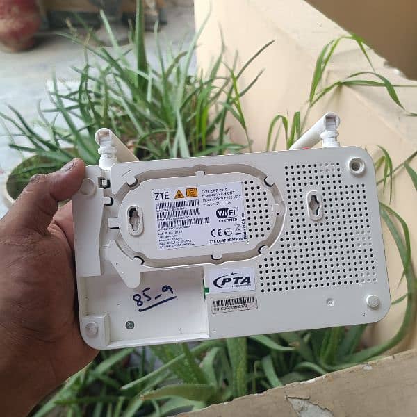 PTCL Flash Fibre Modem Router 1