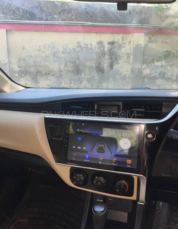 Toyota Corolla XLI  Automatic  2019 4