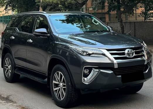 Toyota Fortuner Sigma 2021 1