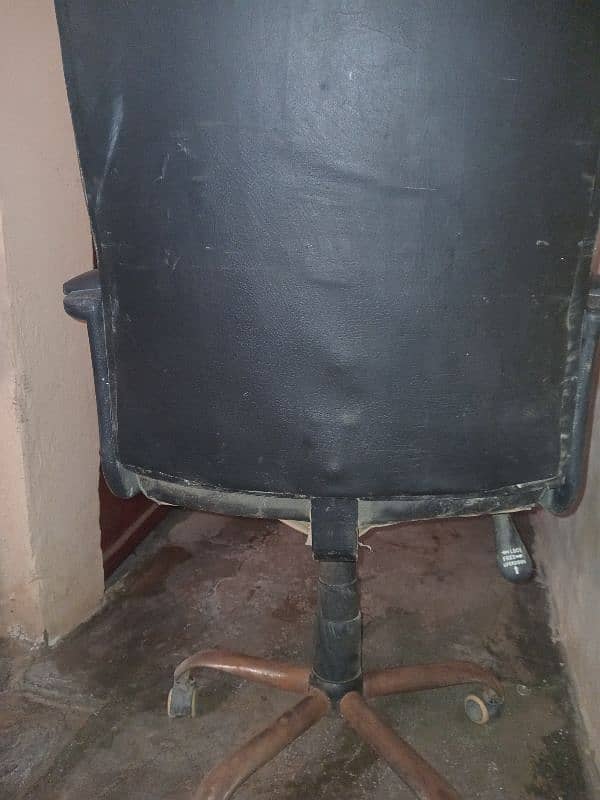 used chair for sale price only 15000 3