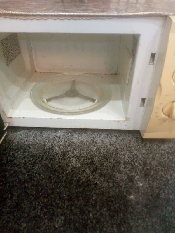 LG oven for sale 1