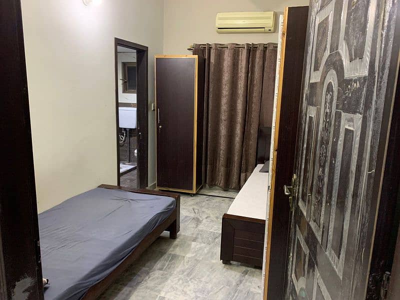 Furnished Hostel for Boys Monthly rent near Arfa ITU University Lahore 5