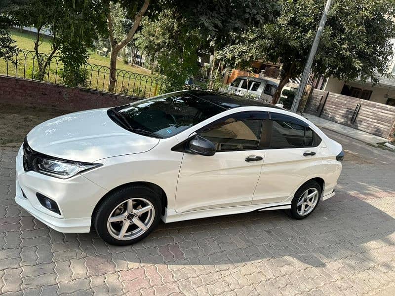 Honda City Aspire 2022 4