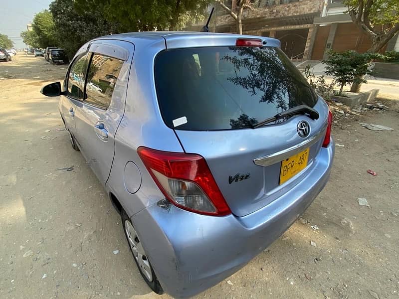 Toyota Vitz 2013/2016 Automatic 12