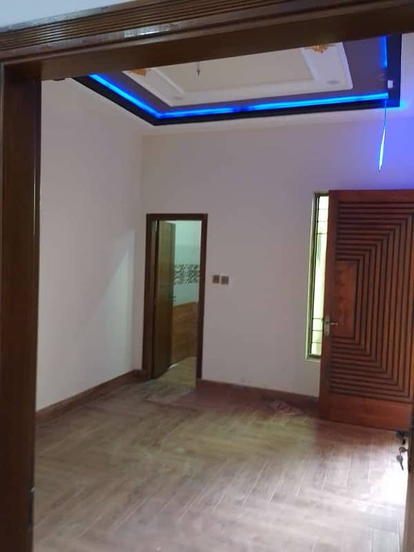 Centrally Located House In Shalimar Colony Is Available For Sale 0